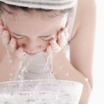 洗顔でぬるま湯を使う時の温度はどのくらい？