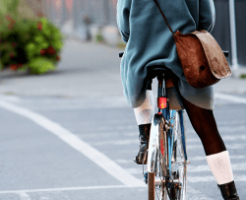 お尻　黒ずみ　自転車　原因　摩擦