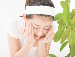洗顔 適温 42度 ヒートショックプロテイン 乾燥