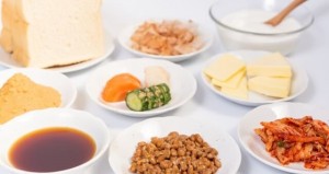 乾燥肌 抑える 発酵食品 食物繊維